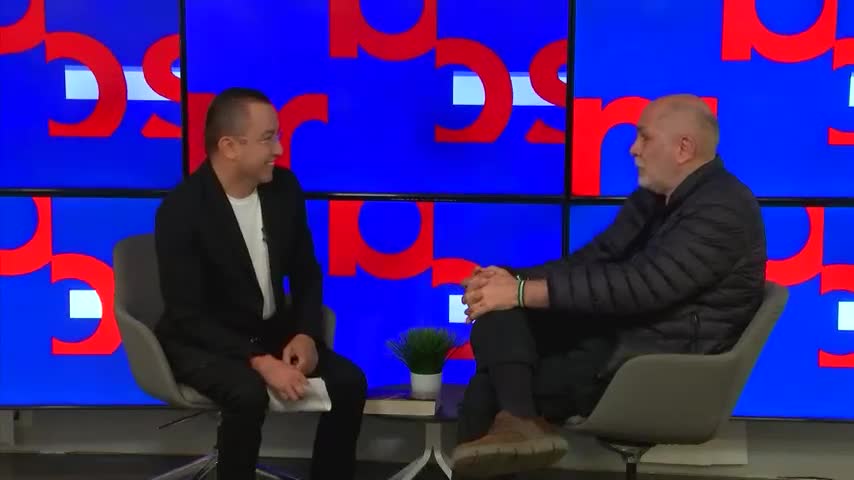 Programa conducido por Víctor Martínez, domingo 12 de octubre de 2025.