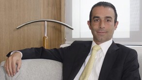 David Cohen Sacal era reconocido en el medio. Contaba con una licenciatura en Derecho y un posgrado en Procesal Civil