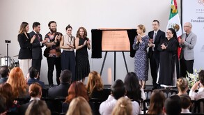 Autoridades develaron placa en honor a Mauricio Fernández en La Milarca.