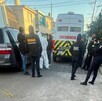 Los disparos se escucharon alrededor de las 03:00 horas y vecinos dieron aviso a las autoridades de Nezahualcóyotl. Los disparos se escucharon alrededor de las 03:00 horas y vecinos dieron aviso a las autoridades de Nezahualcóyotl.