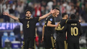 Raúl Jiménez festejando su gol con la Selección Mexicana que anotó ante Panamá en la Final de la Nations League 2025.