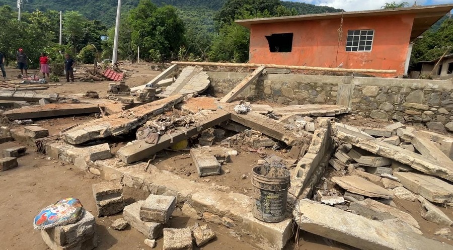 Escombros de una vivienda arrasada por intensas lluvias en Huautla, Hidalgo. Escombros de una vivienda arrasada por intensas lluvias en Huautla, Hidalgo.