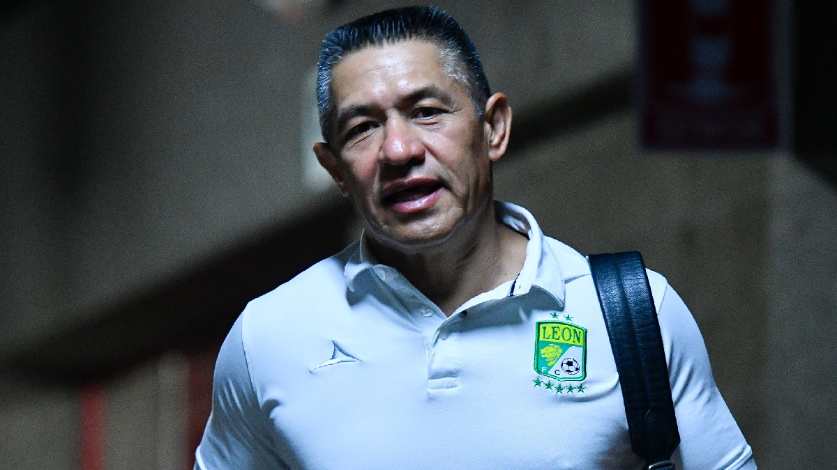 Nacho Ambriz en su primera etapa como técnico del León