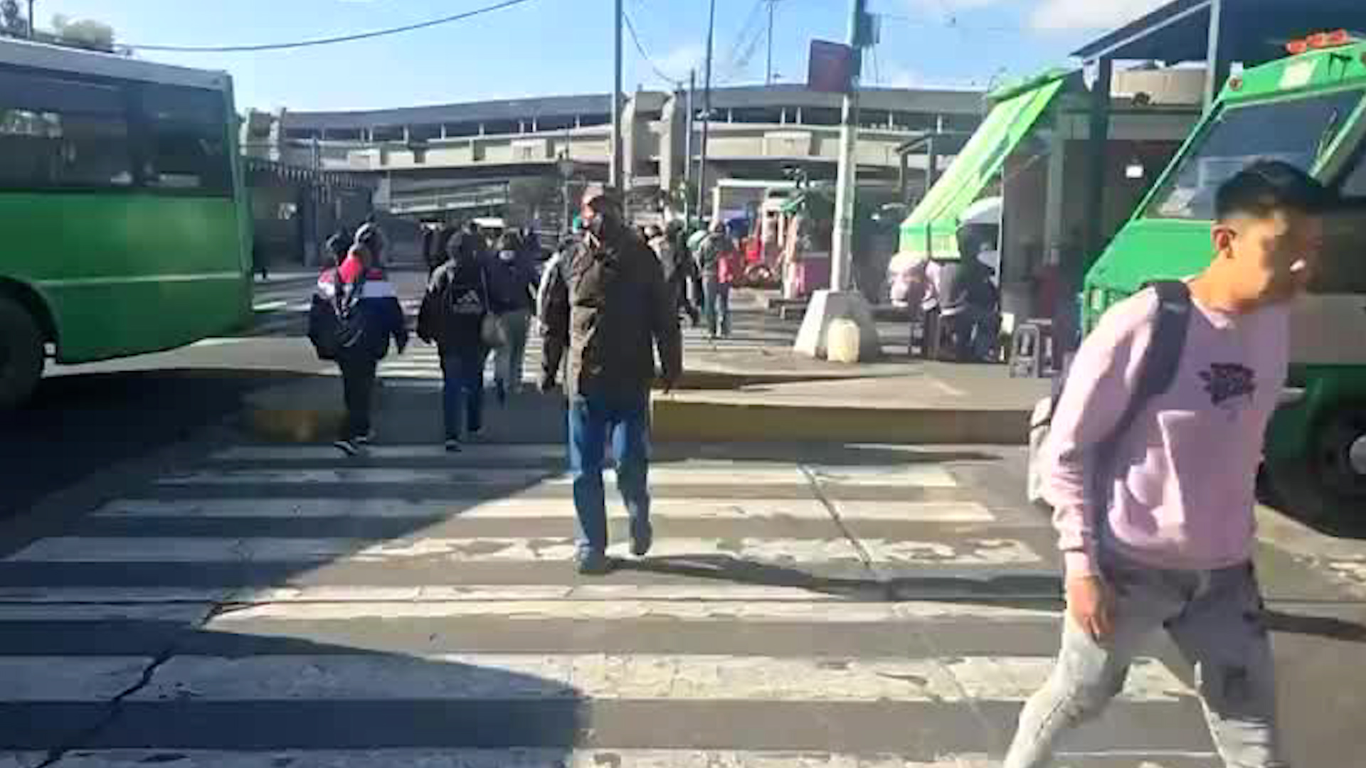 Usuarios afirman que el incremento es un golpe económico para los usuarios de las unidades.
