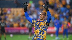 Nahuel Guzmán, reveló que aún siente que no está listo para decir adiós como jugador profesional.