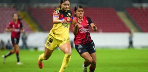 El América Femenil que dirige Ángel Villacampa compuso a tiempo el rumbo para vencer 3-2 a unas rojinegras del Atlas en la jornada 16 del Apertura 2025.