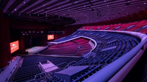 El interior del Auditorio Nacional cuenta con más de nueve mil butacas.
