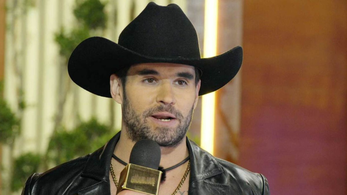 Con el estreno del nuevo reality de TV Azteca, ‘La Granja VIP’algunos de los participantes del programa se han mantenido en controversia, como Eleazar Gómez.