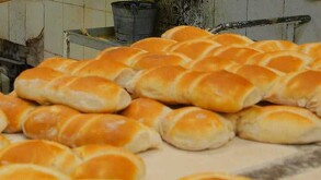 Varias piezas de pan francés, patrimonio gastronómico y culturas de La Laguna