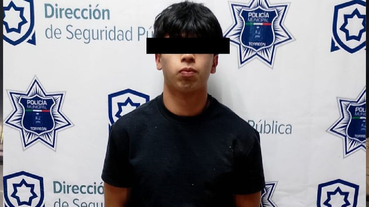 Una intensa persecución policial en el sector de Torreón terminó abruptamente la noche del pasado martes 14 de octubre. Una intensa persecución policial en el sector de Torreón terminó abruptamente la noche del pasado martes 14 de octubre.