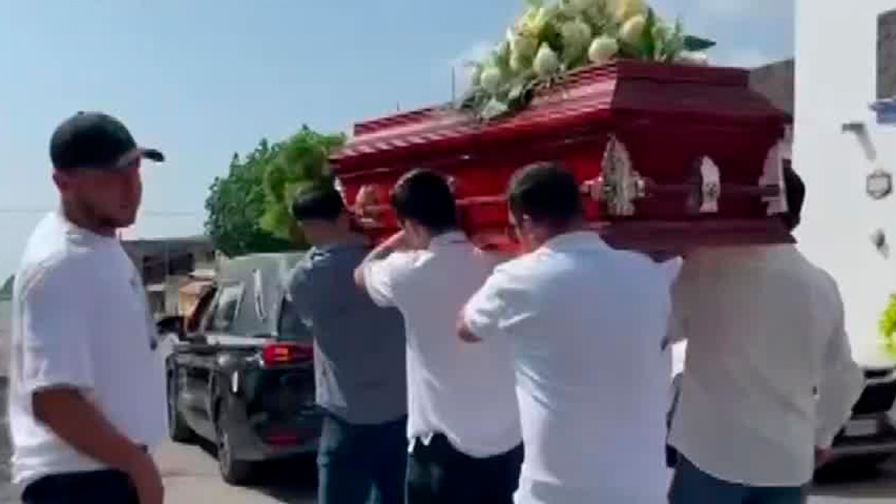 Familiares, políticos y simpatizantes rindieron homenaje a Gaby Mejía, exalcaldesa de Cuauhtémoc y líder del ONMPRI, asesinada mientras viajaba con su hermano.