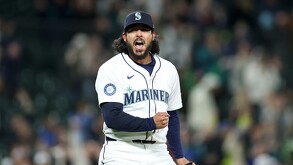 En los libros estará la remontada de los Mariners de Seattle ante los Blue Jays de Toronto que los coloca a un triunfo que seguirá marcando historia en la MLB.