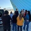Durante la protesta, los familiares acusaron a la directora de malos tratos hacia el personal docente y de mantener instalaciones en malas condiciones. Durante la protesta, los familiares acusaron a la directora de malos tratos hacia el personal docente y de mantener instalaciones en malas condiciones.