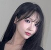 La influencer surcoreana Yoon Ji-ah fue hallada muerta en una maleta; su supuesto socio comercial confesó haberla estrangulado tras un conflicto. La influencer surcoreana Yoon Ji-ah fue hallada muerta en una maleta; su supuesto socio comercial confesó haberla estrangulado tras un conflicto.