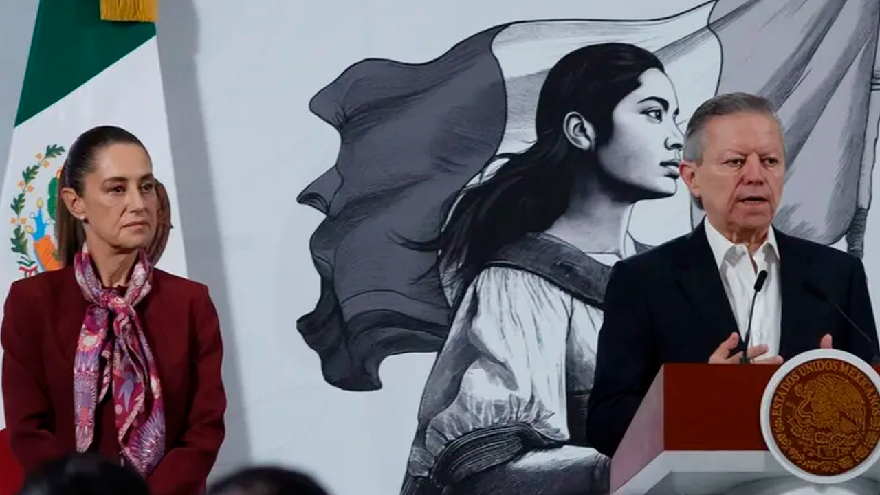 Las reformas a la Ley de Amparo entran en vigor este 17 de octubre. Arturo Zaldívar asegura que buscan proteger los derechos humanos.