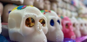 Calaveras de azúcar en Feria del Cartón de Guadalajara