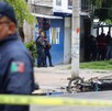 Policías de Ecatepec resguardaron la escena donde dos niños murieron tras ser atropellados por una grúa en Ecatepec. Policías de Ecatepec resguardaron la escena donde dos niños murieron tras ser atropellados por una grúa en Ecatepec.
