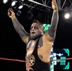El luchador sorprendió al mundo con su aparición en el evento Worlds Collide de la WWE en colaboración con Lucha Libre AAA. El luchador sorprendió al mundo con su aparición en el evento Worlds Collide de la WWE en colaboración con Lucha Libre AAA.