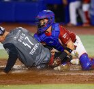 Charros de Jalisco realizando una carrera en el partido ante Algodoneros dentro de la Liga Mexicana del Pacifico.