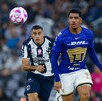 Germán Berterame y Ángel Azuaje disputando un balón en el partido entre Pumas y Rayados por la jornada 13. Germán Berterame y Ángel Azuaje disputando un balón en el partido entre Pumas y Rayados por la jornada 13.
