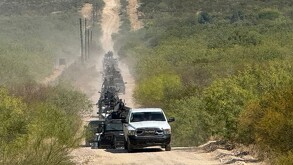 Dos helicópteros se unieron a las tareas de vigilancia para blindar la entidad tras el enfrentamiento del fin de semana en Hidalgo, Coahuila.