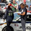 Policías de la Ciudad de México acordonando la zona donde mataron a una mujer en San Pedro Mártir, Tlalpan.