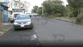 El cuerpo del hombre asesinado en Ecatepec quedó en la entrada del edificio en el que vivían sus hijas.