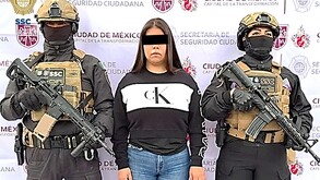 Verónica 'N', alias La Jefa, lideresa de dicha grupo delictivo, es identificada como pareja sentimental de Luis Felipe Pérez Flores, El Felipillo.