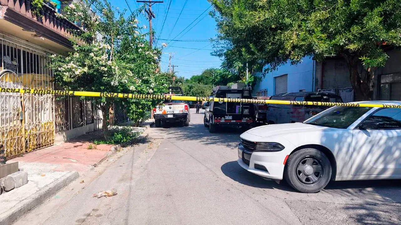 Un hombre murió tras ser apuñalado afuera de una vivienda en la colonia Unión Modelo, Guadalupe, Nuevo León.