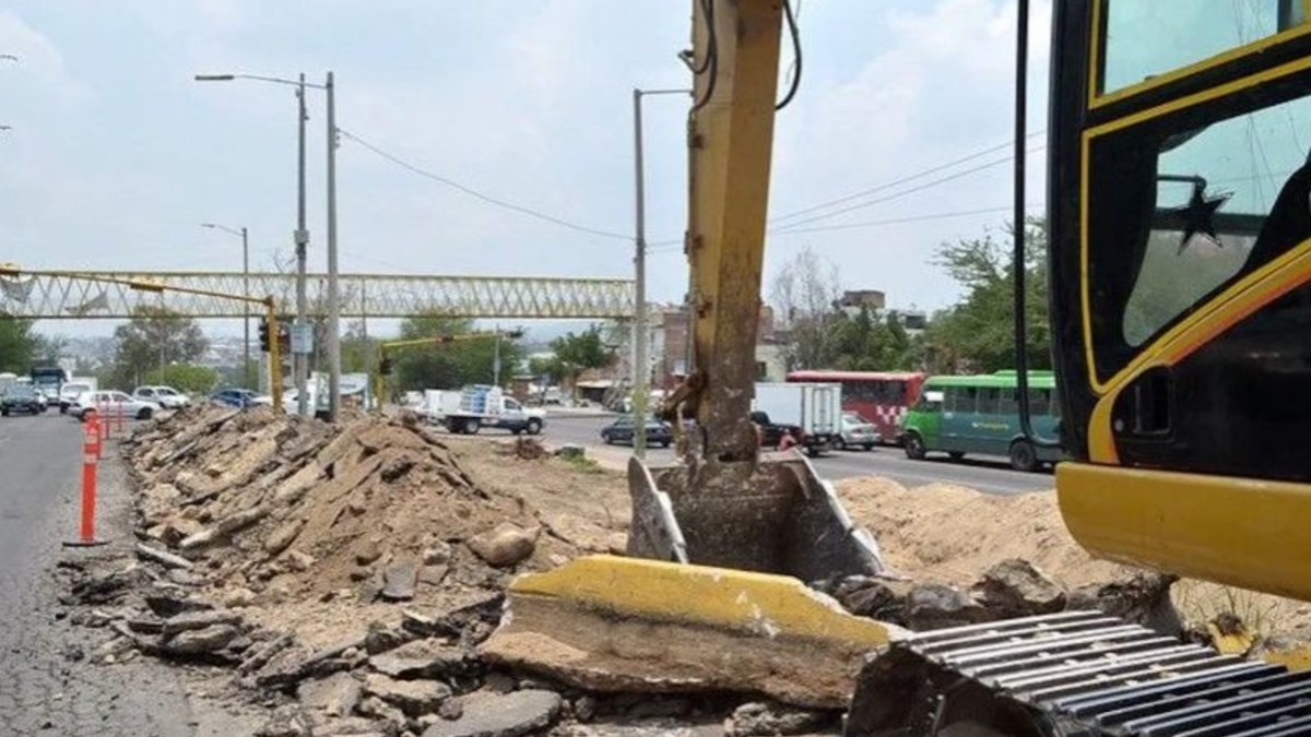 Obras de remodelación en Av. Juan Gil Preciado de Zapopan Obras de remodelación en Av. Juan Gil Preciado de Zapopan