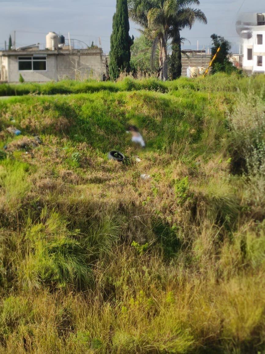 Cuerpo de una persona sin vida en barranca de Puebla capital. Cuerpo de una persona sin vida en barranca de Puebla capital.