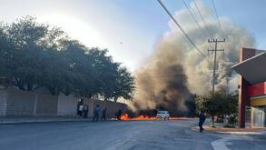 El incendio se reportó sobre la calle Camelia