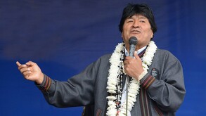 Imagen de Evo Morales durante presentación pública mientras era presidente de Bolivia