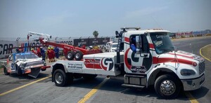 Garaje y Talleres es de las empresas clásicas de grúas en Monterrey. / Cortesía