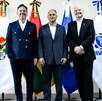 Gianni Infantino en su visita a Bolivia