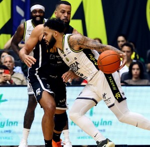 Fuerza Regia tomó la ventaja 2-0 en la Final de Zona de la Liga Nacional de Baloncesto Profesional al vencer a Panteras en la final de zona de la LNBP.