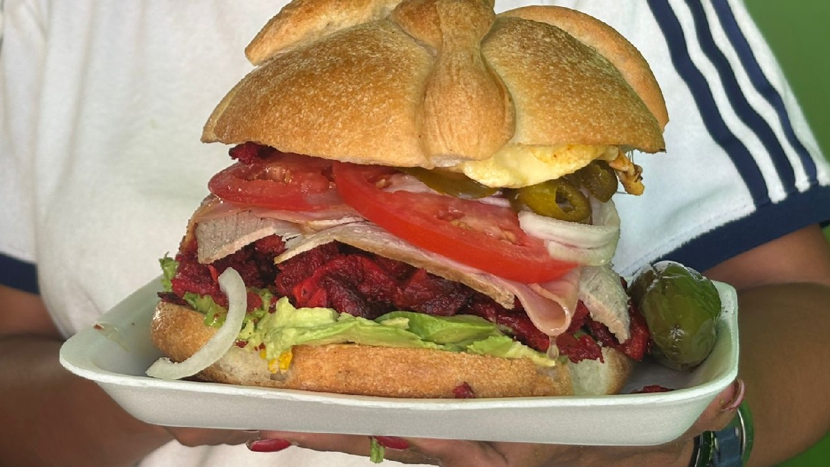 Lonche especial de Día de Muertos por Lonches el Payo en Torreón Lonche especial de Día de Muertos por Lonches el Payo en Torreón