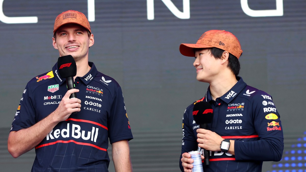 Max Verstappen y Yuki Tsunoda en conferencia tras el Gran Premio de Estados Unidos 2025. Max Verstappen y Yuki Tsunoda en conferencia tras el Gran Premio de Estados Unidos 2025.