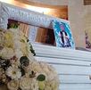 un ataúd blanco, flores y una fotografía de francisco pineda pérez el medio metro de puebla un ataúd blanco, flores y una fotografía de francisco pineda pérez el medio metro de puebla