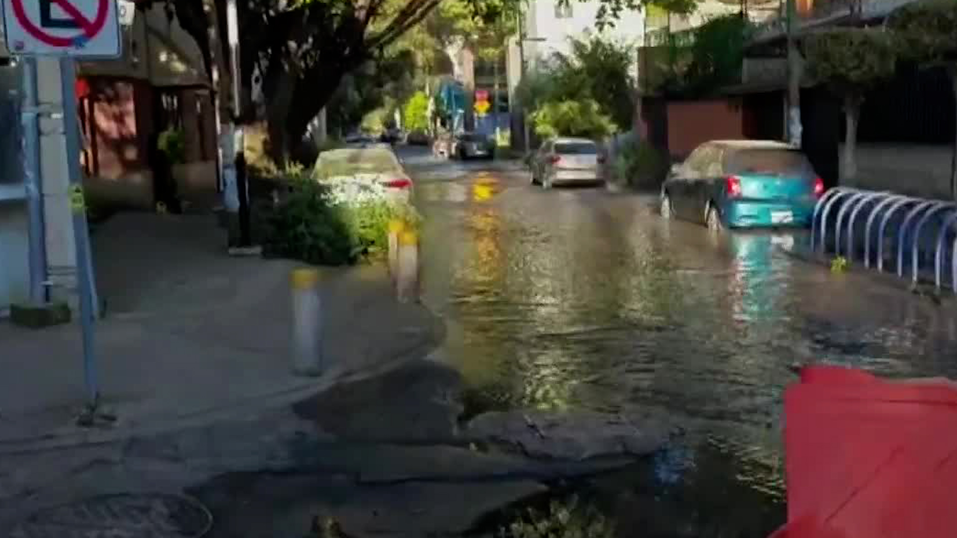 Vecinos reportan que las autoridades no han hecho lo suficiente para frenar el problema.