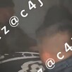 Policías sacando a la mujer golpeada por su esposo de su casa incendiada en Tláhuac. Policías sacando a la mujer golpeada por su esposo de su casa incendiada en Tláhuac.