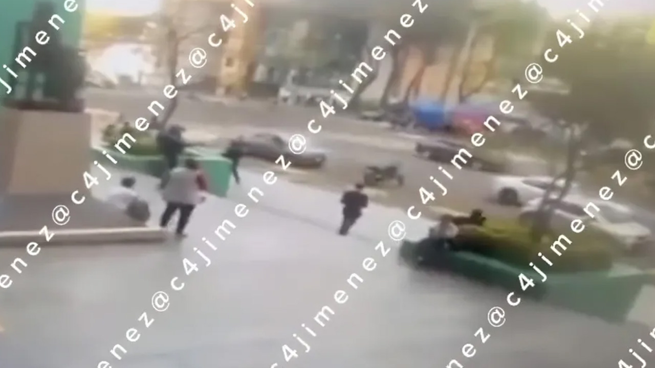 El asesinato del abogado David Cohen Sacal afuera del Poder Judicial quedó grabado en video.