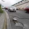 Telediario Media Bache daña pila de vehículos sobre avenida Bonifacio Salinas Telediario Media Bache daña pila de vehículos sobre avenida Bonifacio Salinas