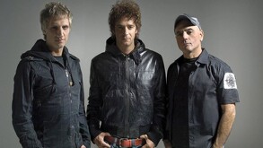La banda Soda Stereo con sus miembros Gustavo, Charly y Zeta.