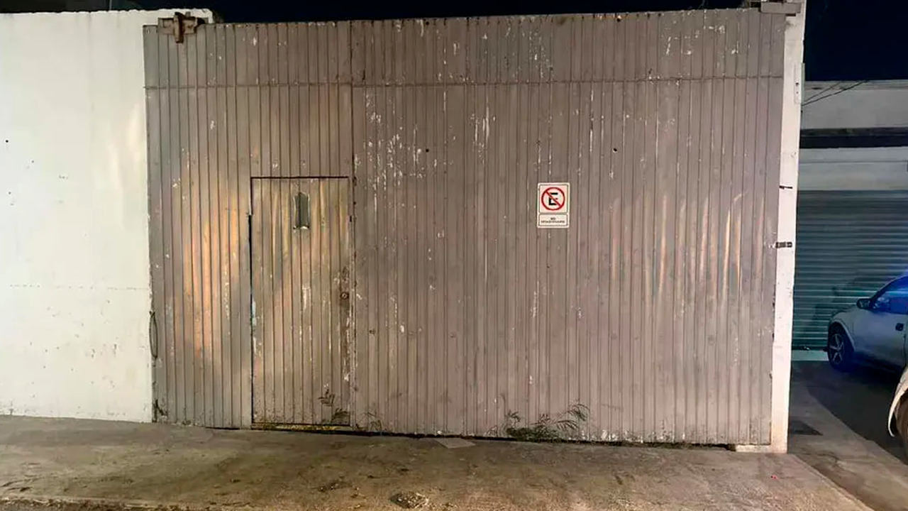 Entre 15 y 17 jóvenes escaparon de un centro de rehabilitación en Escobedo, Nuevo León, luego de presuntamente herir con arma blanca a una trabajadora.