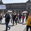 Personas haciendo simulacro de sismos en el Zócalo de la Ciudad de México. Personas haciendo simulacro de sismos en el Zócalo de la Ciudad de México.