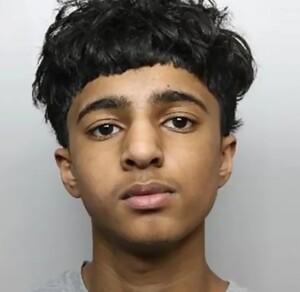 Imagen de Mohammed Umar Khan tomada por la Policía de South Yorkshire tras el asesinato de su compañero de escuela Imagen de Mohammed Umar Khan tomada por la Policía de South Yorkshire tras el asesinato de su compañero de escuela