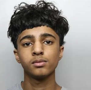 Imagen de Mohammed Umar Khan tomada por la Policía de South Yorkshire tras el asesinato de su compañero de escuela Imagen de Mohammed Umar Khan tomada por la Policía de South Yorkshire tras el asesinato de su compañero de escuela