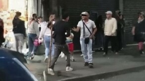 Extorsionador con un comerciante en el Centro Histórico de la Ciudad de México.