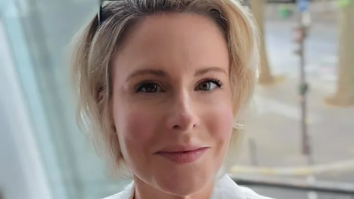Kirsty Belmont mujer que fue estafada por un hombre a través de una aplicación de citas. Kirsty Belmont mujer que fue estafada por un hombre a través de una aplicación de citas.